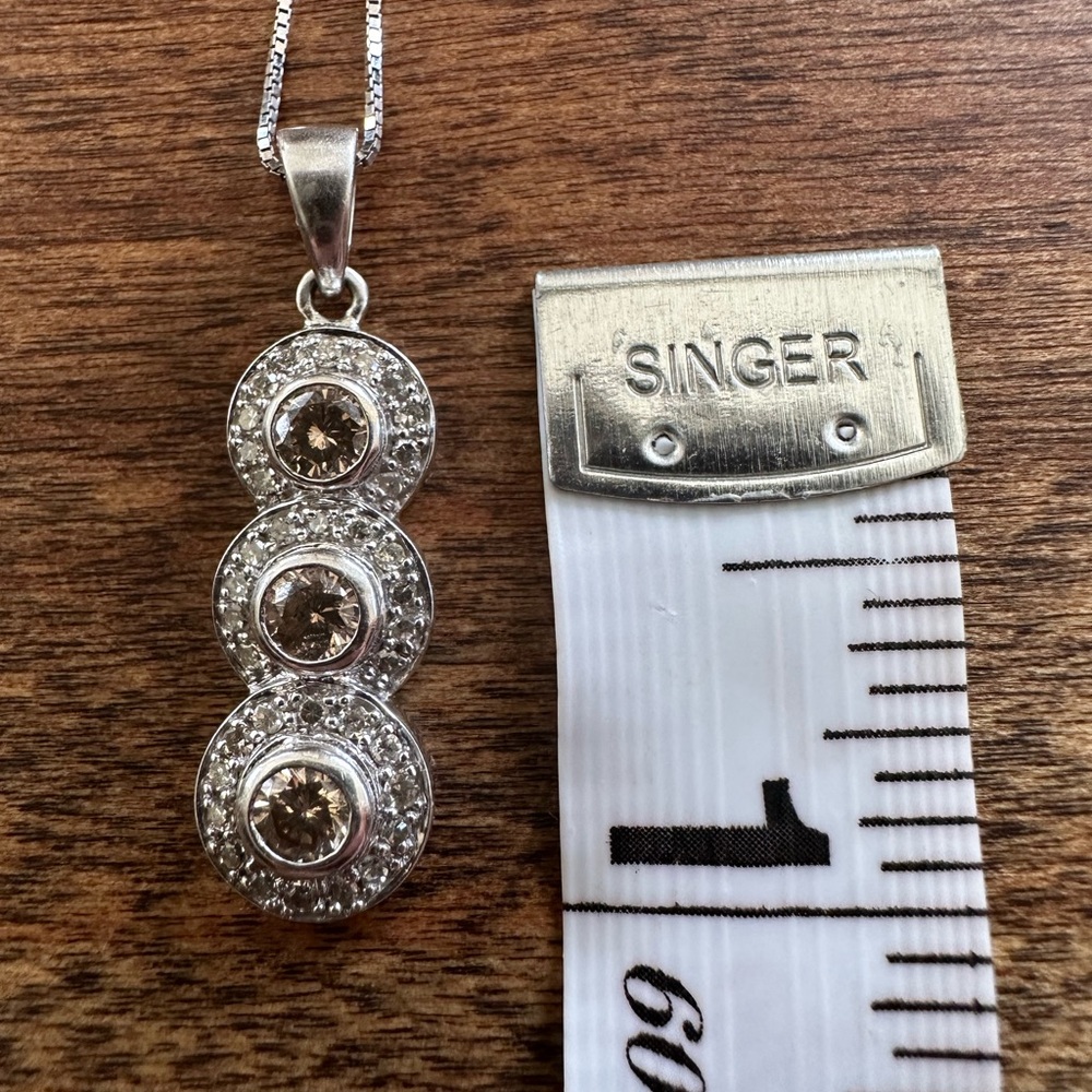 14k Solid Gold & Diamonds Pendant Necklace - Picture 6 of 7